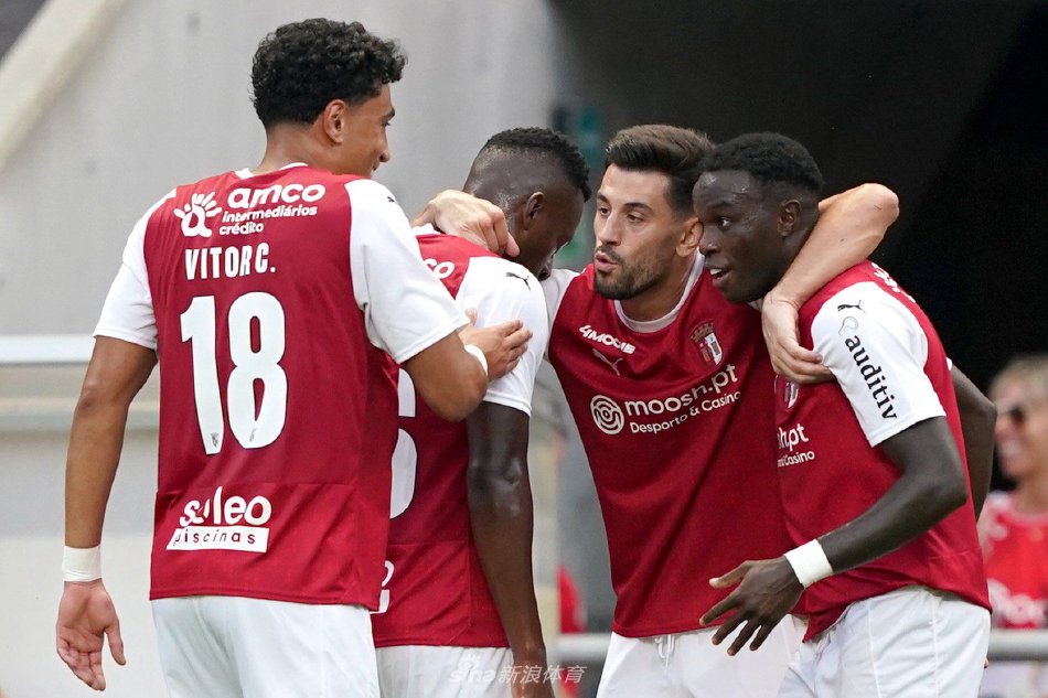 也是亚洲足 也是亚洲足