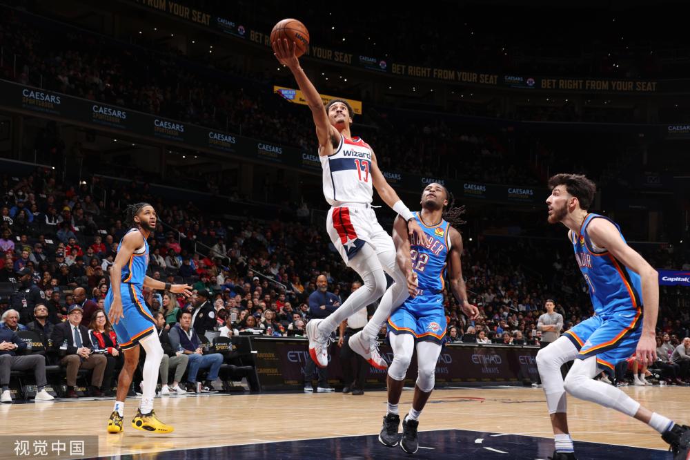 顺利跻身世 顺利跻身世